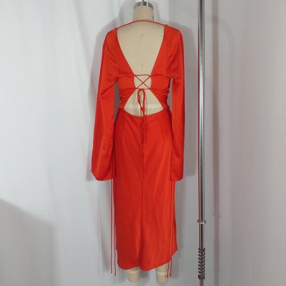 L'Academie 'Connor' Red Satin Midi Dress Size M - Picture 3 of 5